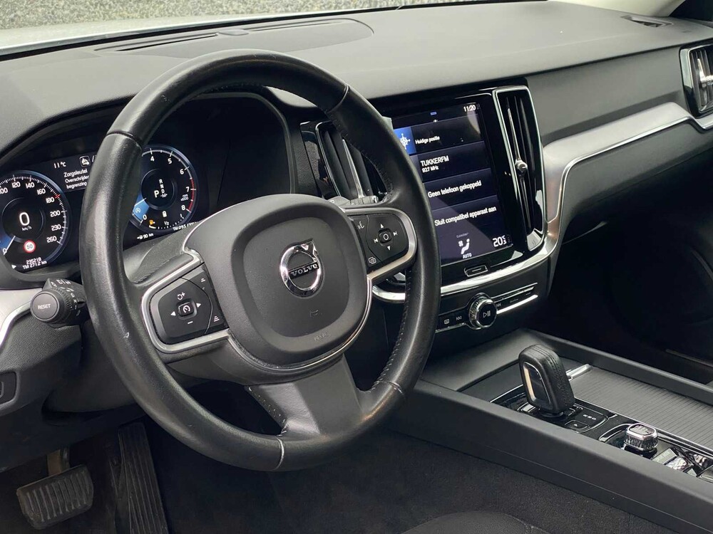 Volvo V60 B3 Business Pro 2.0 163PS -Orig. NL- 2020, J-362-VG