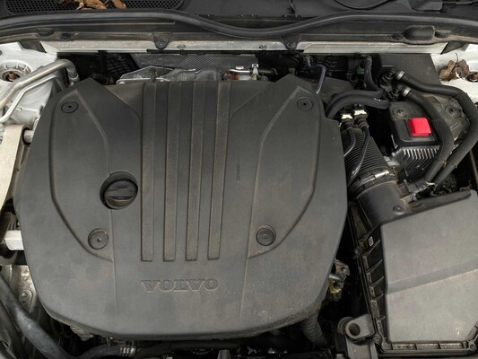 Volvo V60 B3 Business Pro 2.0 163PS -Orig. NL- 2020, J-362-VG