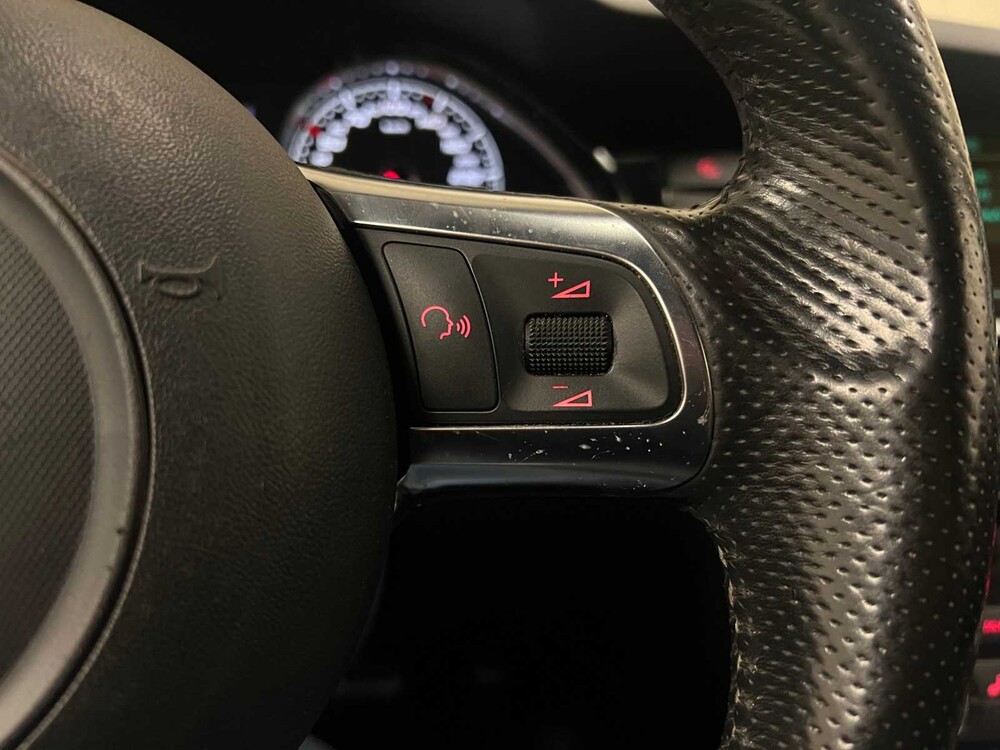 Audi RS6 Sedan 5.0 V10 Quattro 580pk 2010