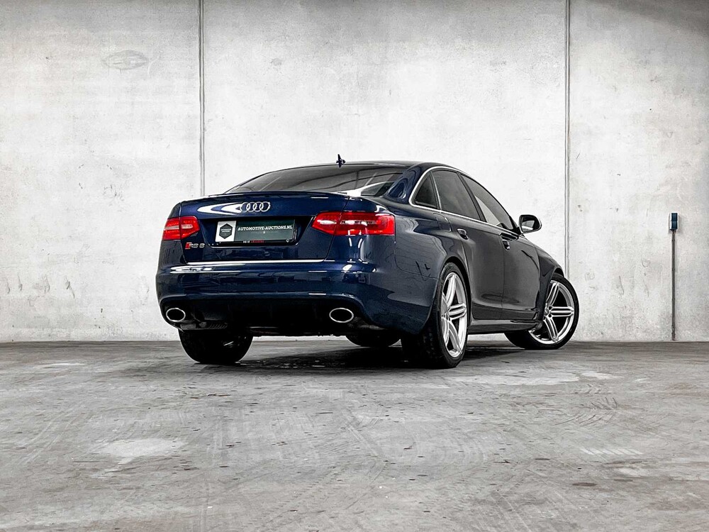 Audi RS6 Sedan 5.0 V10 Quattro 580pk 2010