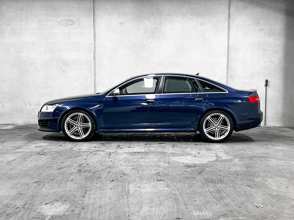 Audi RS6 Sedan 5.0 V10 Quattro 580pk 2010