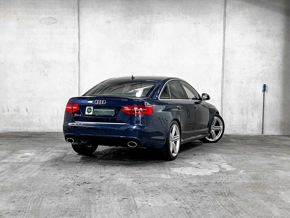 Audi RS6 Sedan 5.0 V10 Quattro 580pk 2010