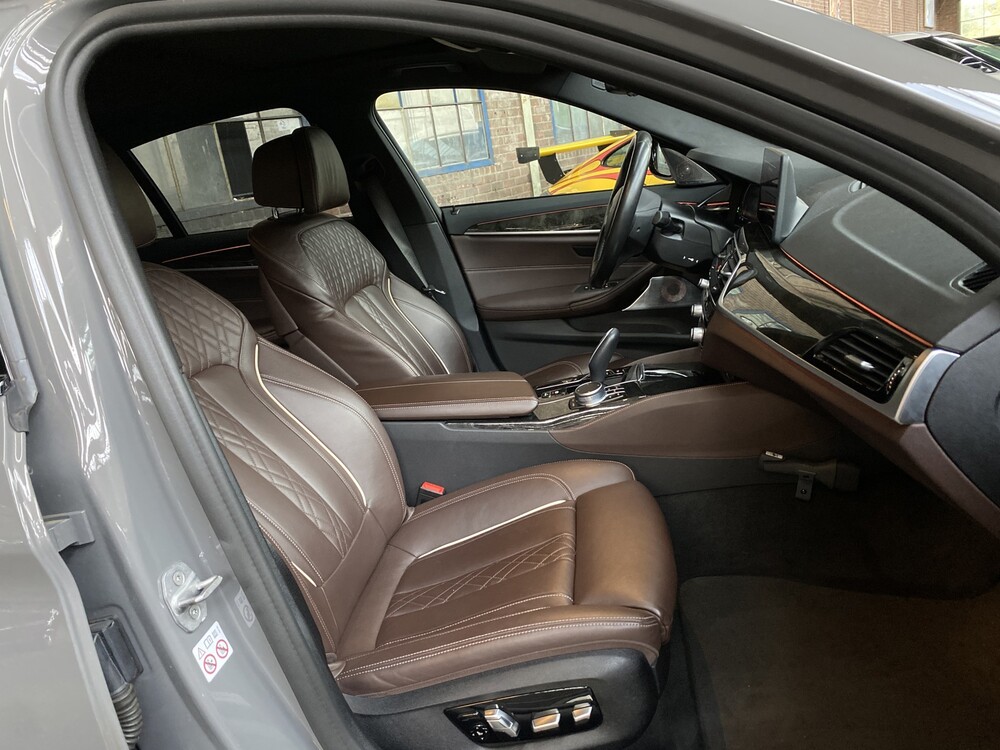 BMW 520i M-Performance M-Sport High Executive Edition -Facelift- 184pk 2020 -Orig. NL- 5-serie, J-372-ZJ