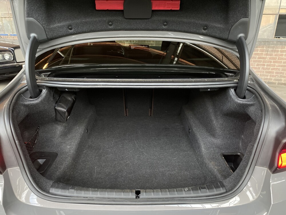 BMW 520i M-Performance M-Sport High Executive Edition -Facelift- 184pk 2020 -Orig. NL- 5-serie, J-372-ZJ