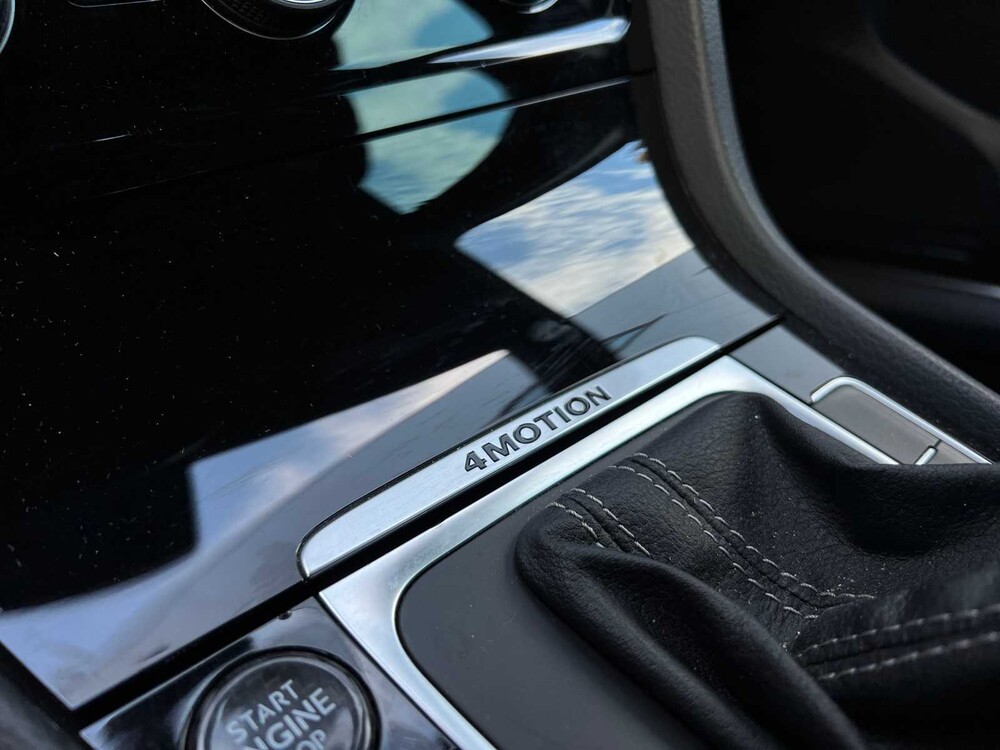 Volkswagen Golf R 2.0 TSI 4Matic 300PS 2014, NH-281-G