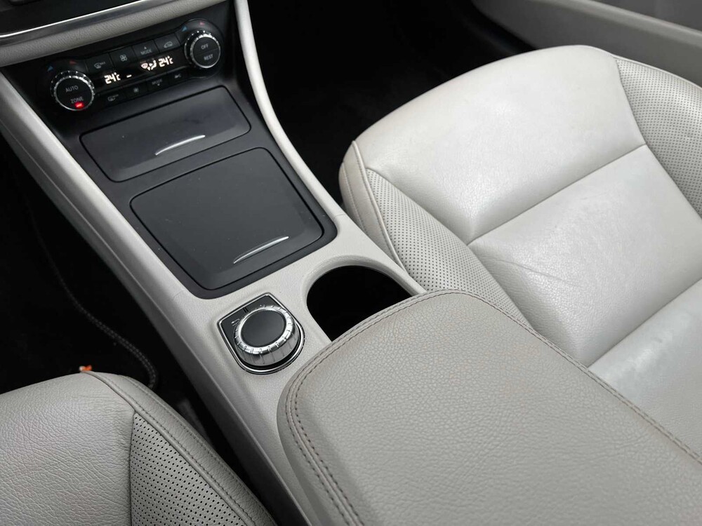 Mercedes-Benz CLA180 AMG CDI Prestige 109PS 2015 CLA Klasse -Orig. NL-, GJ-841-V