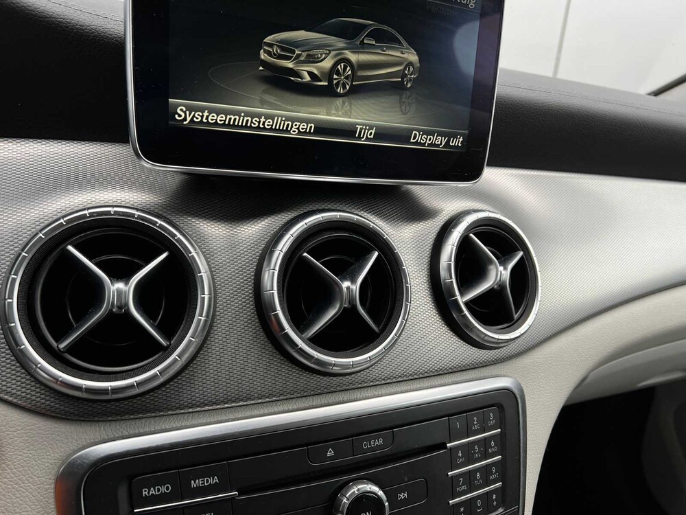 Mercedes-Benz CLA180 AMG CDI Prestige 109PS 2015 CLA Klasse -Orig. NL-, GJ-841-V