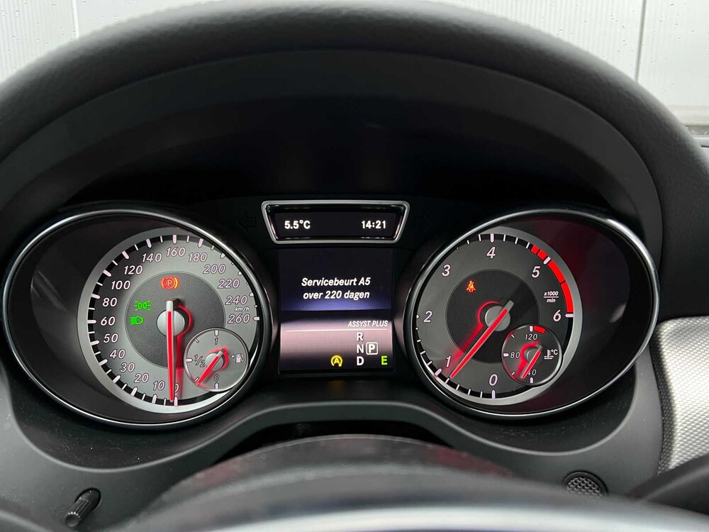 Mercedes-Benz CLA180 AMG CDI Prestige 109PS 2015 CLA Klasse -Orig. NL-, GJ-841-V