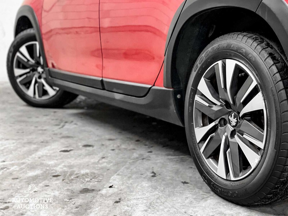 Peugeot 2008 GT-line 1.2 PureTech 131PS 2016, X-887-HF