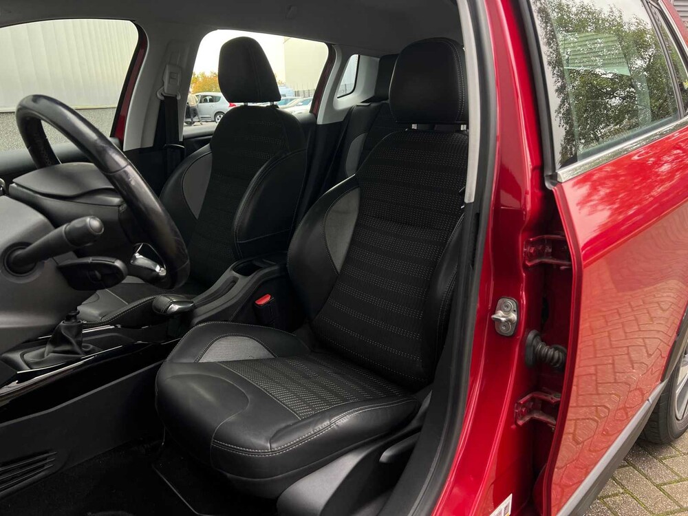 Peugeot 2008 GT-line 1.2 PureTech 131PS 2016, X-887-HF