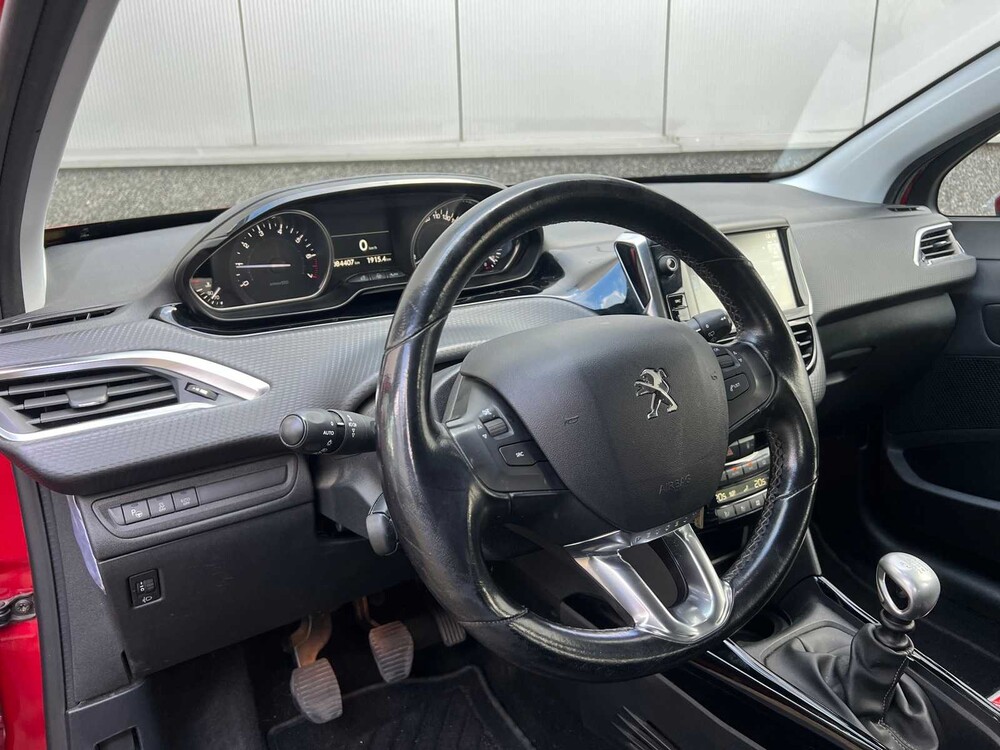 Peugeot 2008 GT-line 1.2 PureTech 131PS 2016, X-887-HF