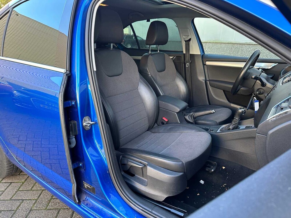 Skoda Octavia 1.0 TSI Greentech Ambition Business 116PS 2016 -Orig. NL-, KJ-172-H