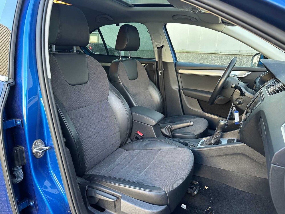 Skoda Octavia 1.0 TSI Greentech Ambition Business 116PS 2016 -Orig. NL-, KJ-172-H