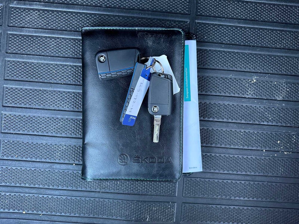 Skoda Octavia 1.0 TSI Greentech Ambition Business 116PS 2016 -Orig. NL-, KJ-172-H