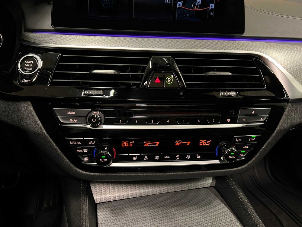 BMW 540d Touring M-Sport xDrive High Executive 5er 320PS 2018 -Orig. NL-, RS-265-R