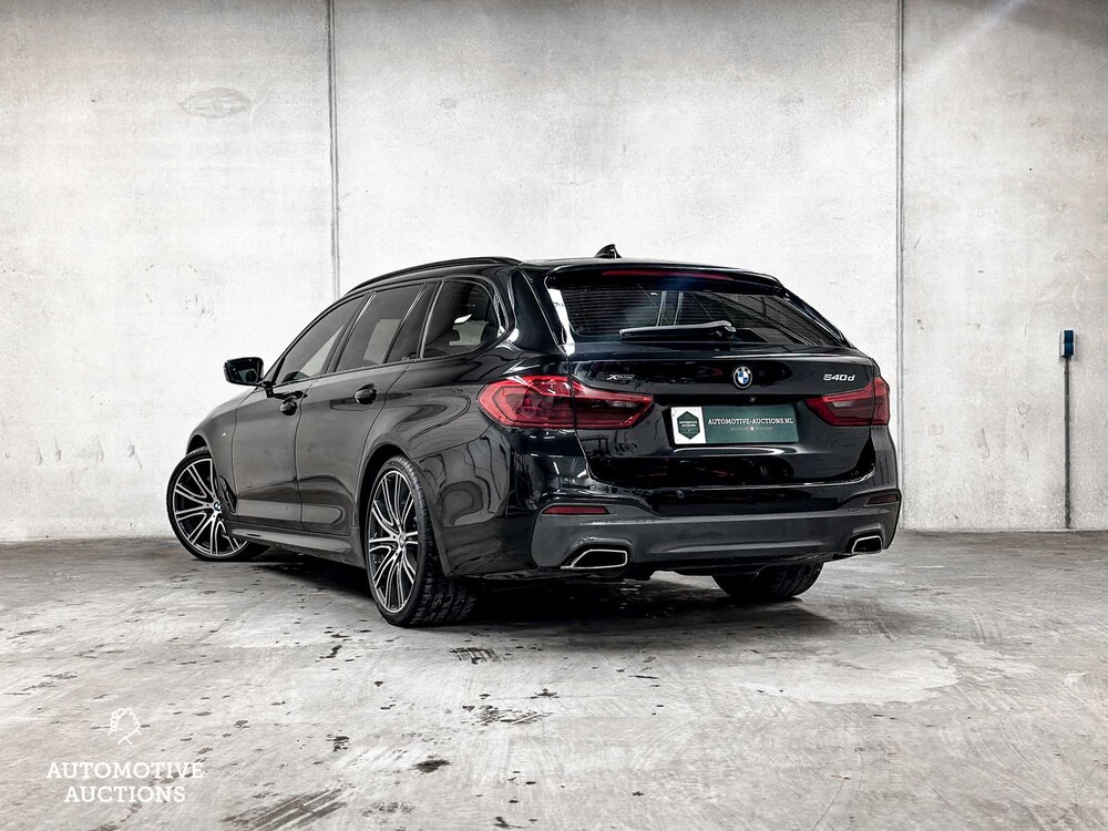 BMW 540d Touring M-Sport xDrive High Executive 5er 320PS 2018 -Orig. NL-, RS-265-R