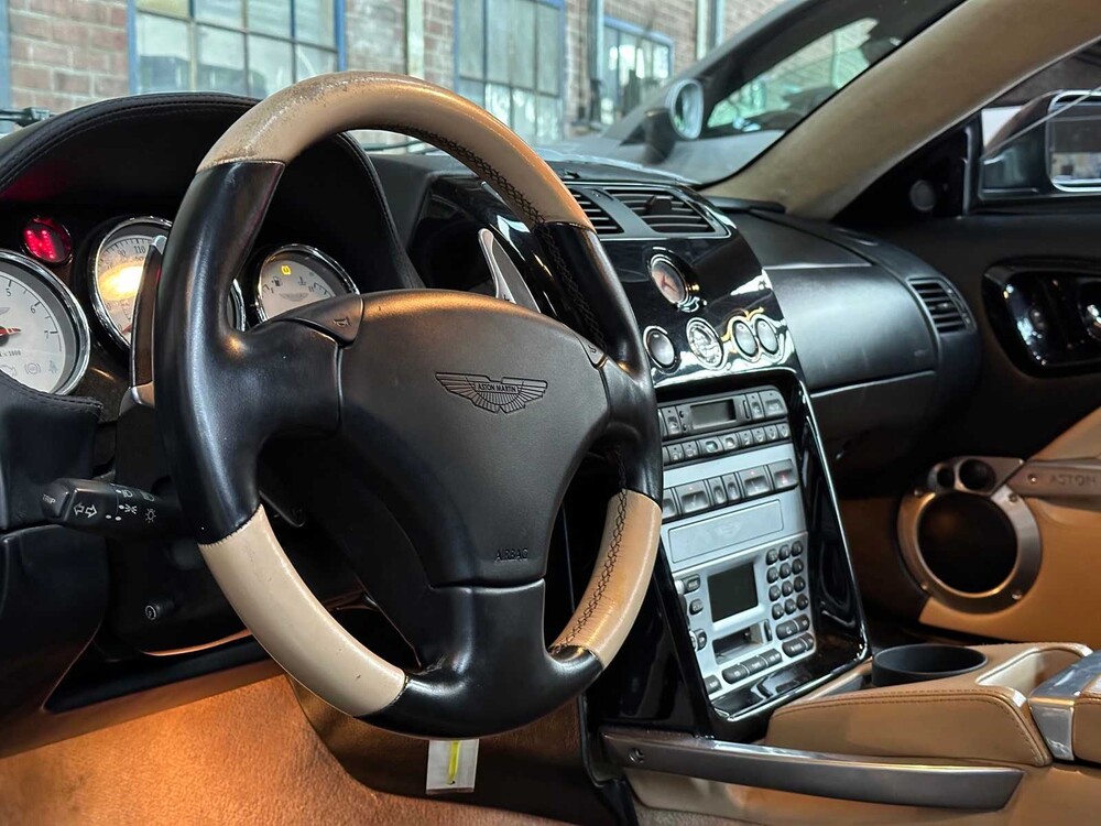 Aston Martin Vanquish 5.3 V12 460pk 2004 -Youngtimer-