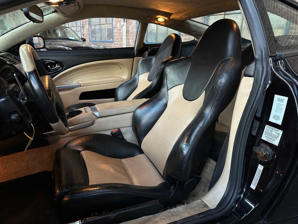 Aston Martin Vanquish 5.3 V12 460pk 2004 -Youngtimer-