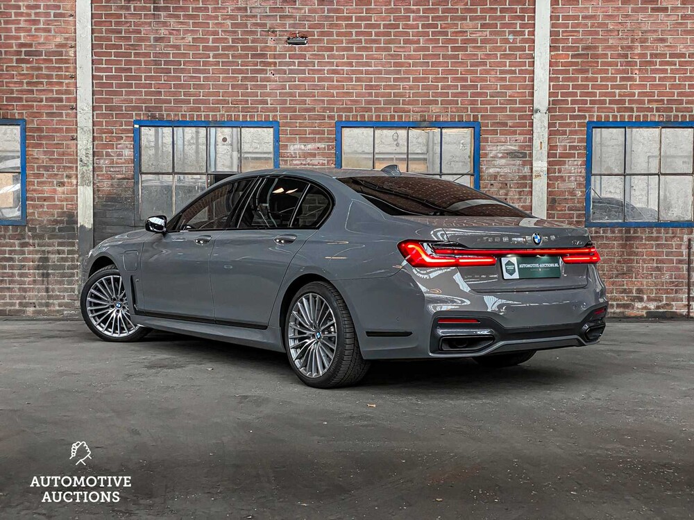 BMW 745e M-Sport High Executive 398pk 2020 7-serie, J-756-GR