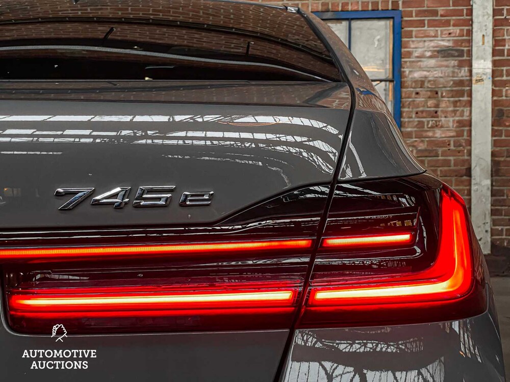 BMW 745e M-Sport High Executive 398pk 2020 7-serie, J-756-GR