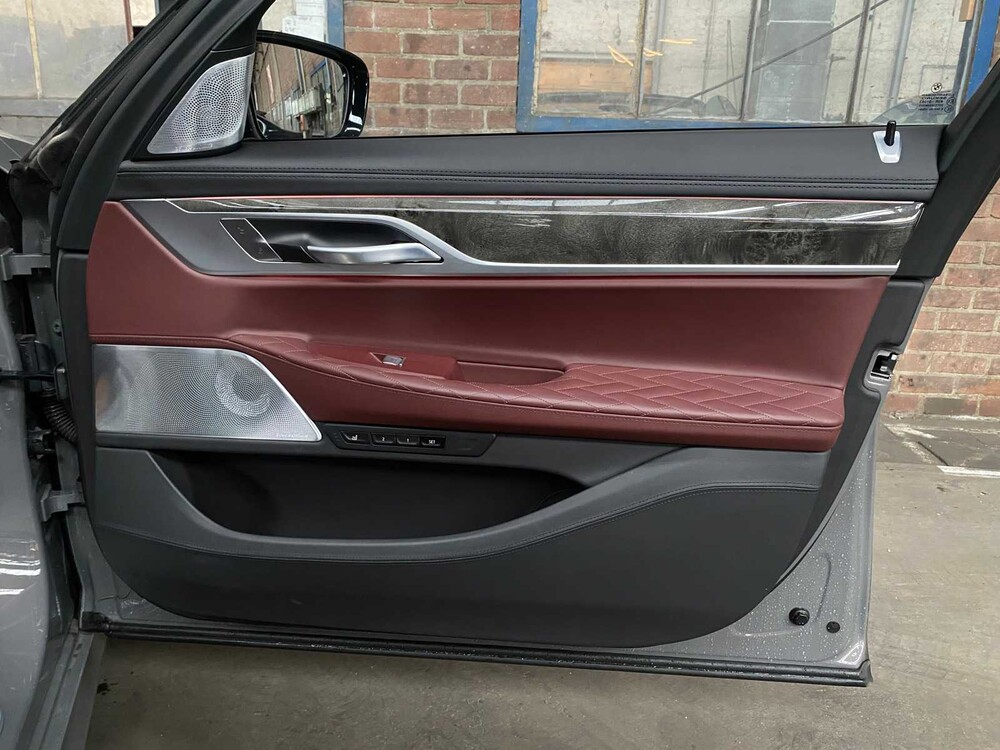 BMW 745e M-Sport High Executive 398pk 2020 7-serie, J-756-GR