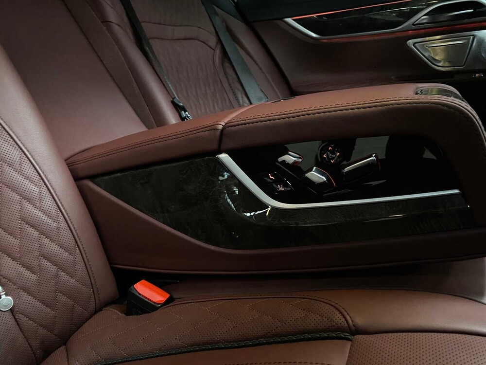 BMW 745e M-Sport High Executive 398pk 2020 7-serie, J-756-GR