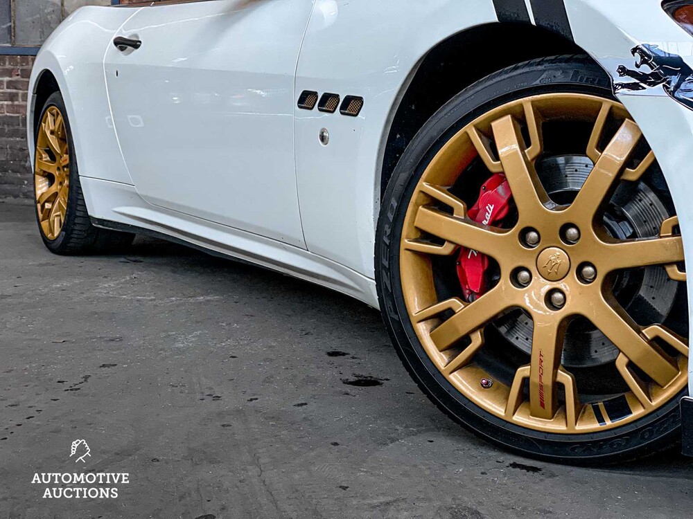 Maserati GranCabrio 4.7 460pk 2010