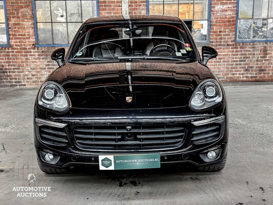 Porsche Cayenne S E-Hybrid 3.0 V6 416hp 2015 -Orig. EN- Plug-In Hybrid, HF-230-S