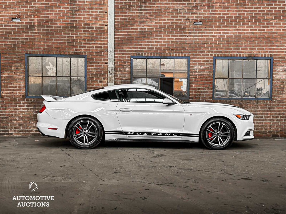 Ford Mustang 3.7 V6 300pk 2016
