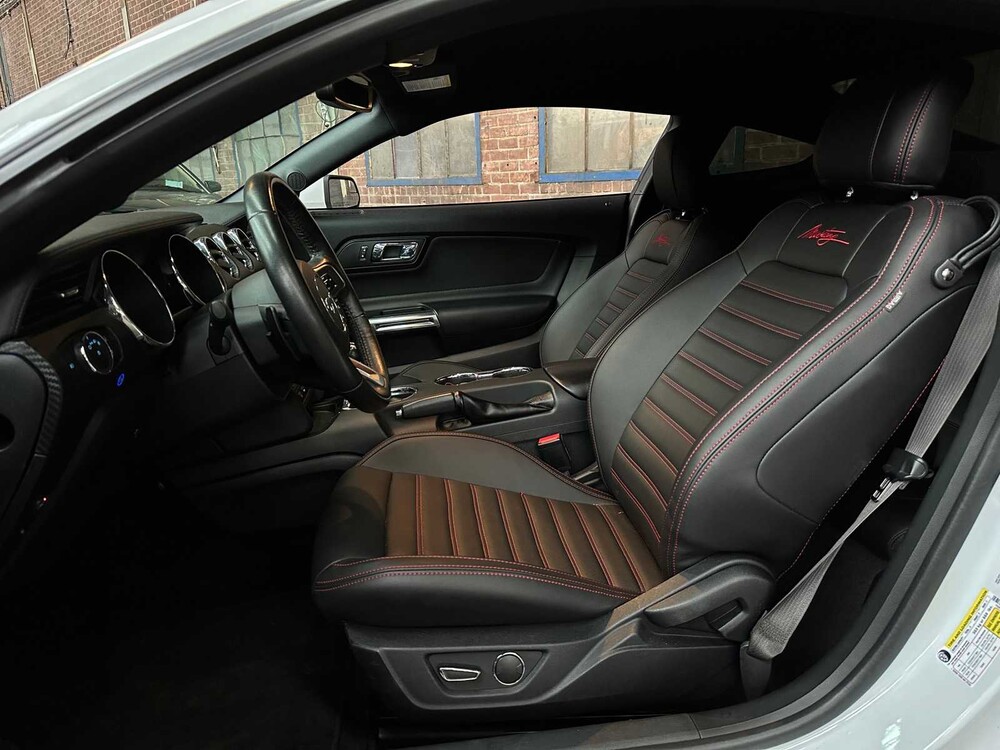 Ford Mustang 3.7 V6 300pk 2016