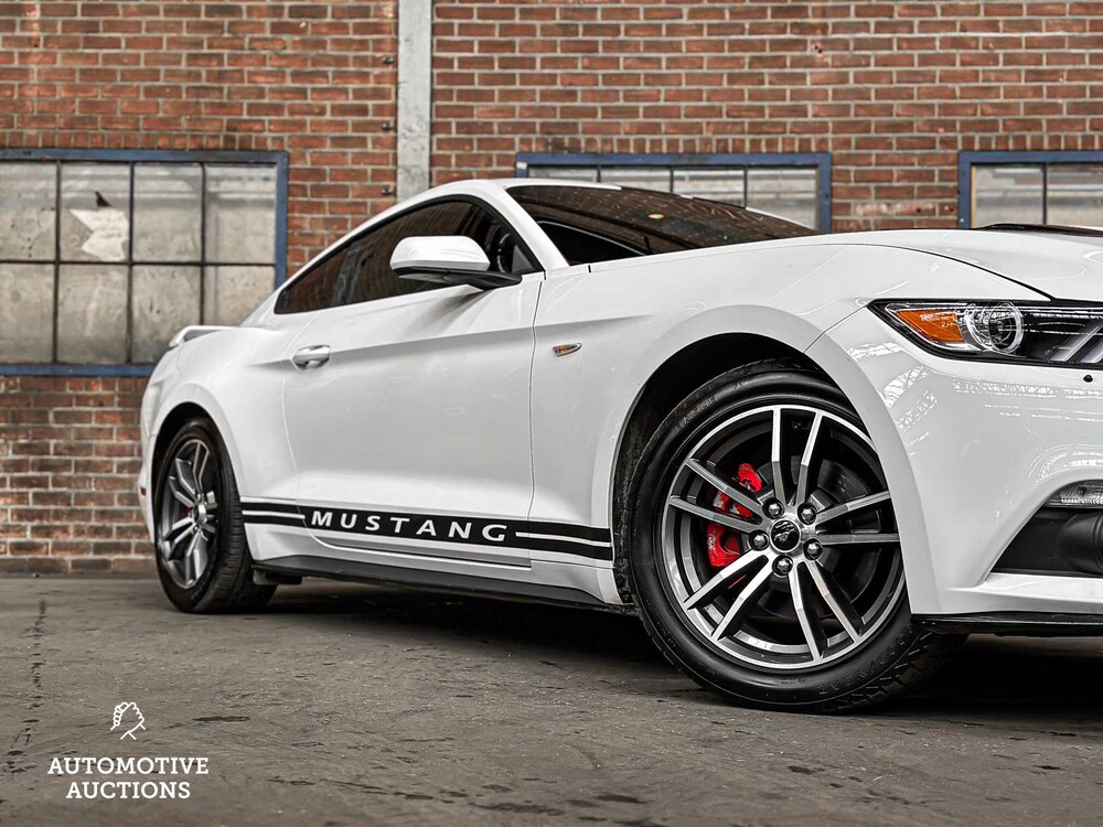 Ford Mustang 3.7 V6 300pk 2016