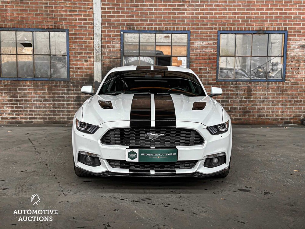 Ford Mustang 3.7 V6 300pk 2016