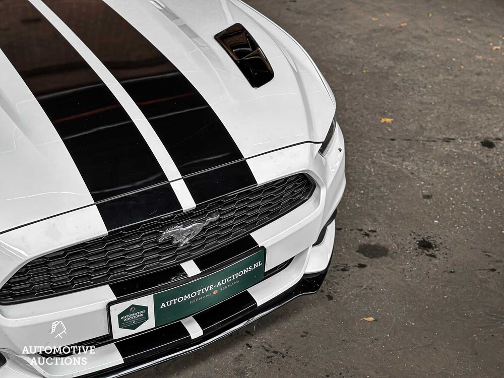 Ford Mustang 3.7 V6 300pk 2016