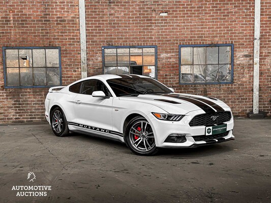 Ford Mustang 3.7 V6 300hp 2016