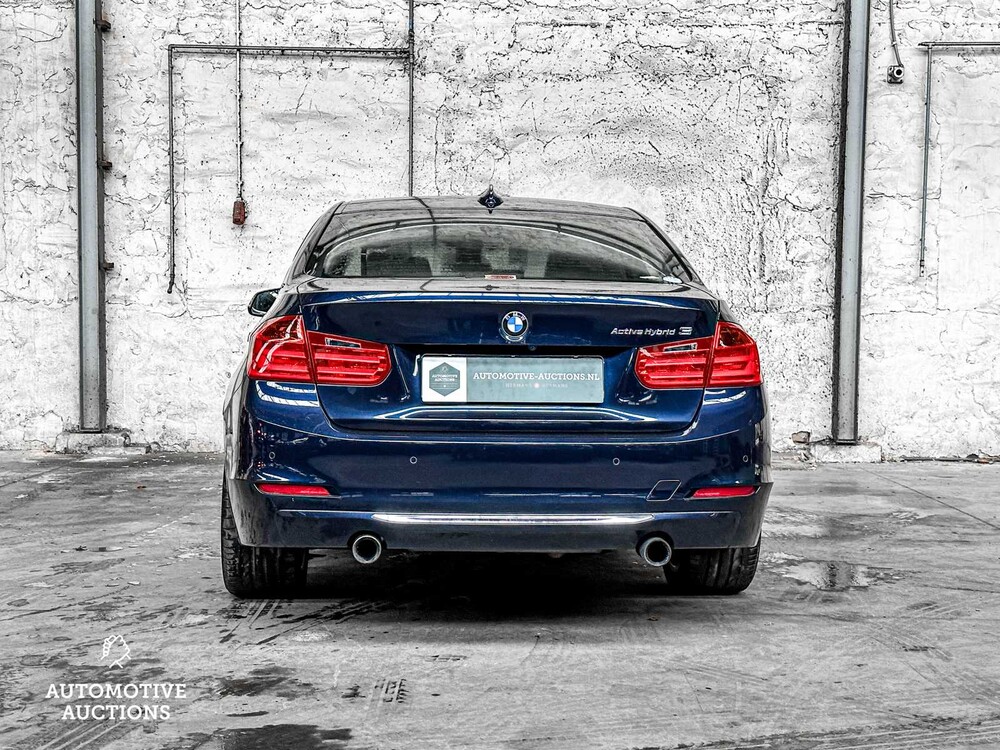 BMW ActiveHybrid 3 F30  3-serie 3.0 340pk 2013