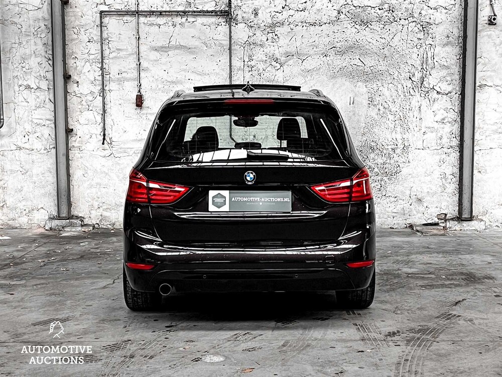 BMW 2-serie Gran Tourer 218i Sport 7p. 136pk 2016 -Orig. NL-, HP-117-N