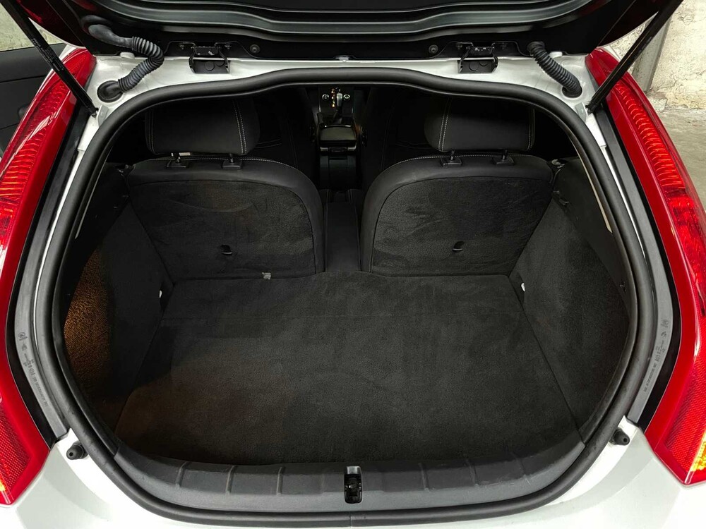 Volvo C30 1.6 D2 R-edition 114pk 2012 -Orig. NL-, 56-XJZ-5