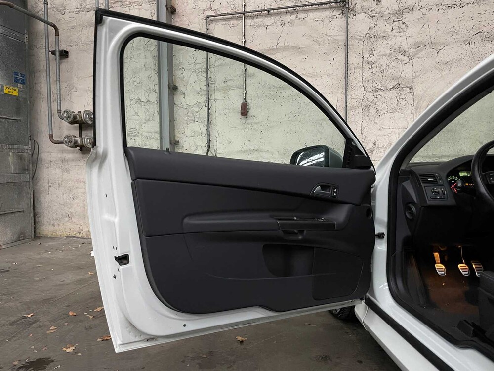 Volvo C30 1.6 D2 R-edition 114pk 2012 -Orig. NL-, 56-XJZ-5