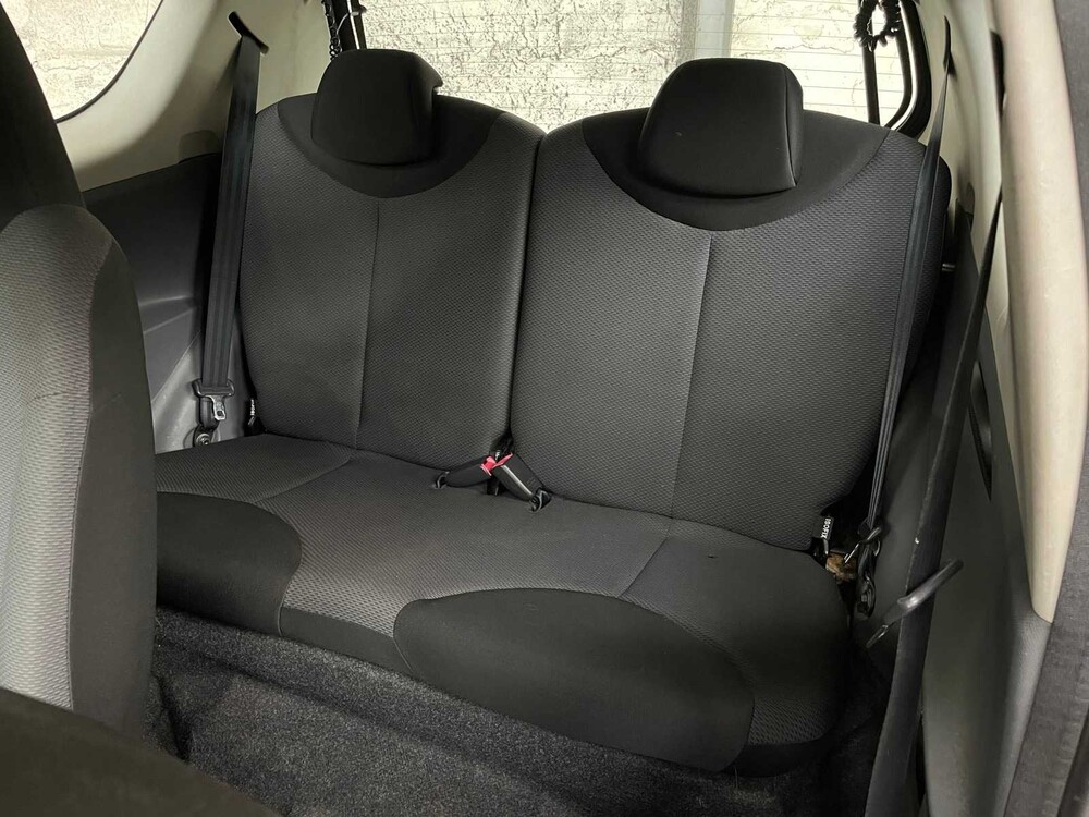 Toyota Aygo 1.0-12V 68pk 2007, 70-PKH-2