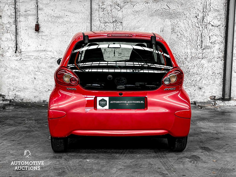 Toyota Aygo 1.0-12V 68pk 2007, 70-PKH-2