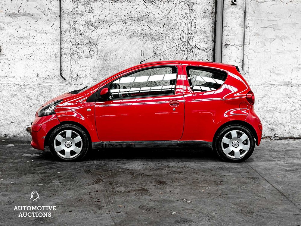 Toyota Aygo 1.0-12V 68pk 2007, 70-PKH-2