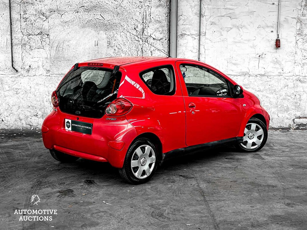 Toyota Aygo 1.0-12V 68pk 2007, 70-PKH-2