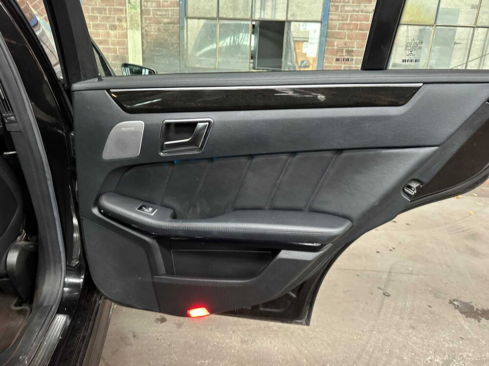 Mercedes-Benz E500 AMG 4Matic 4.6 V8 E-klasse 408pk 2013, H-726-FK