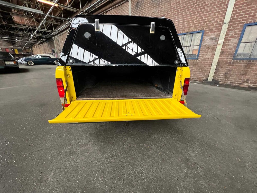 Volkswagen Caddy MK1 Pick-Up -Turbo Diesel- 75hp 1989, V-911-RZ