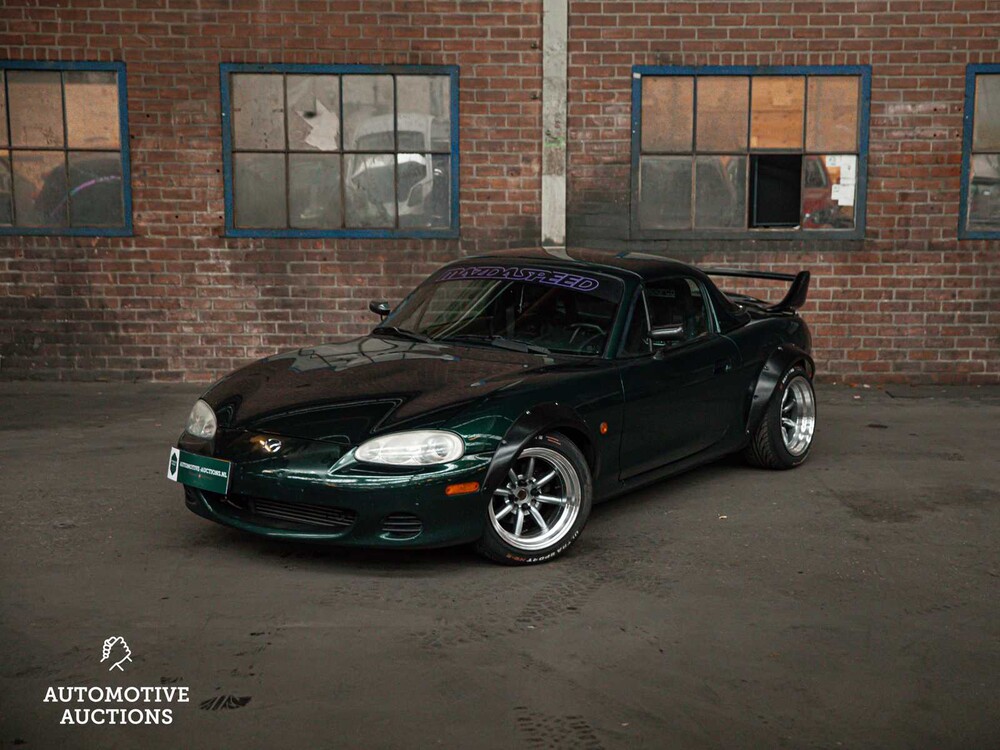 Mazda MX-5 1.6i Touring 220pk 2001, 27-XB-SP