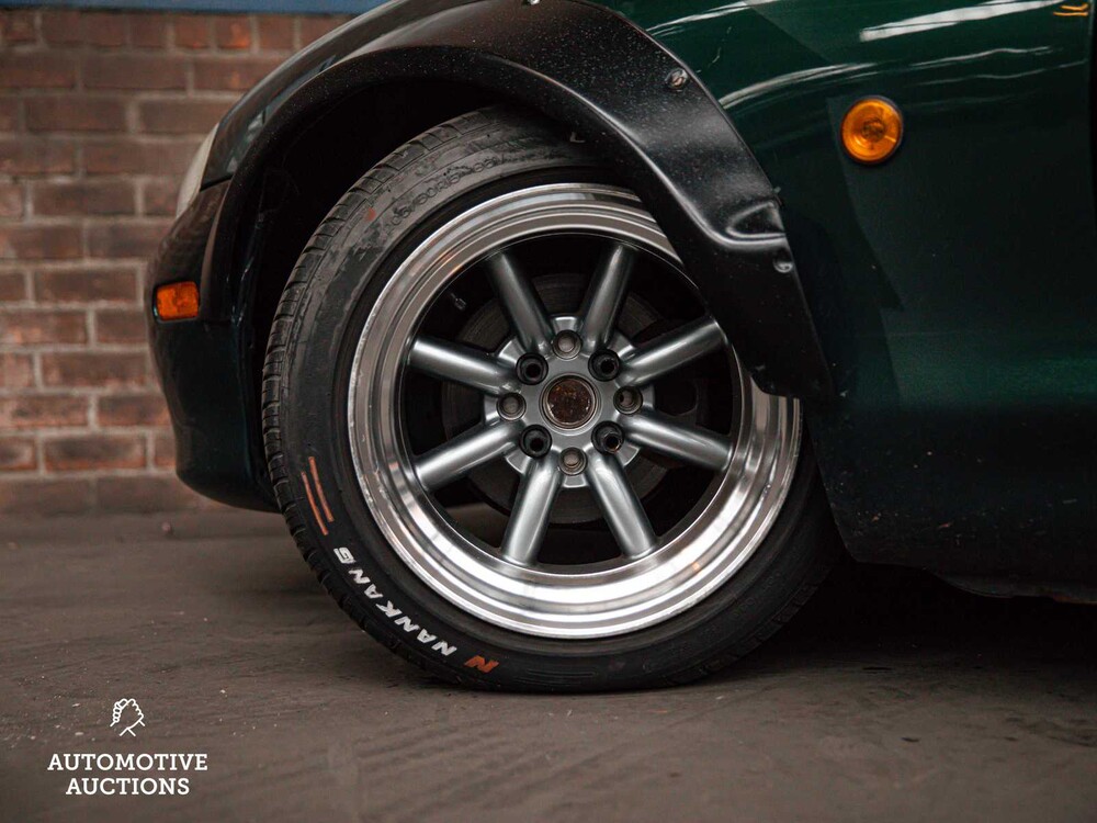 Mazda MX-5 1.6i Touring 220pk 2001, 27-XB-SP