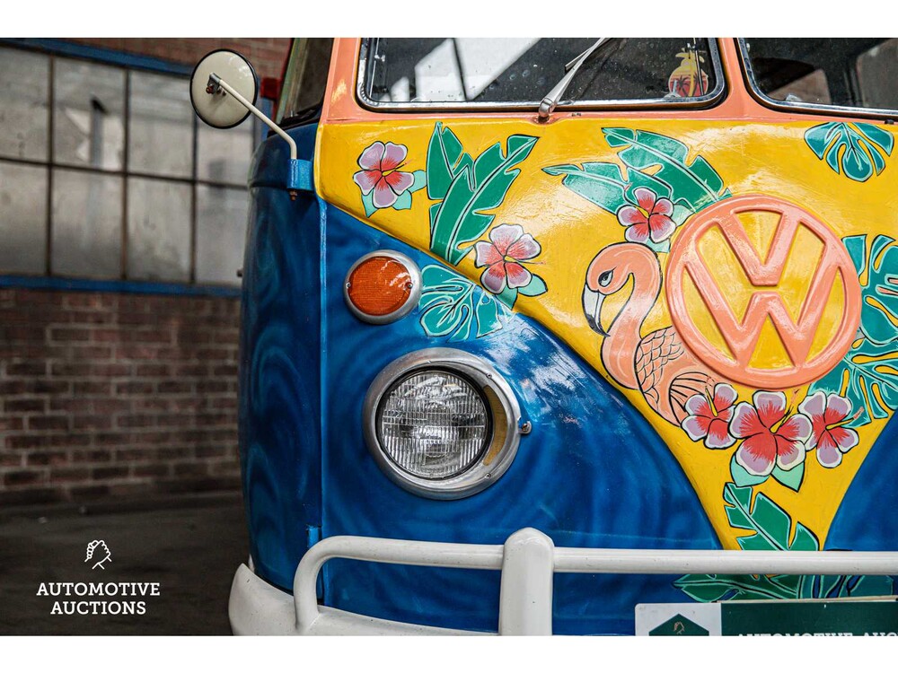 Volkswagen Transporter T1 SURF 1974