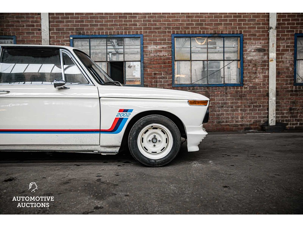 BMW 2002 101pk -Orig. NL- 1975, 10-GD-54