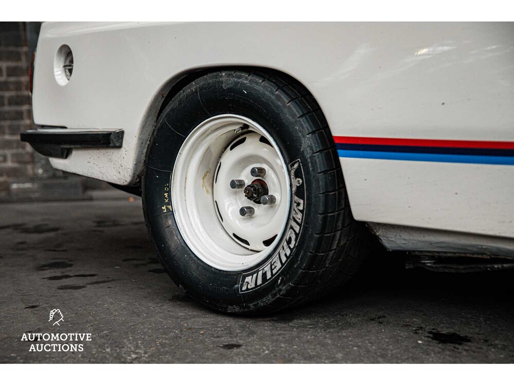 BMW 2002 101pk -Orig. NL- 1975, 10-GD-54