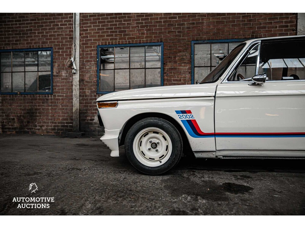 BMW 2002 101pk -Orig. NL- 1975, 10-GD-54